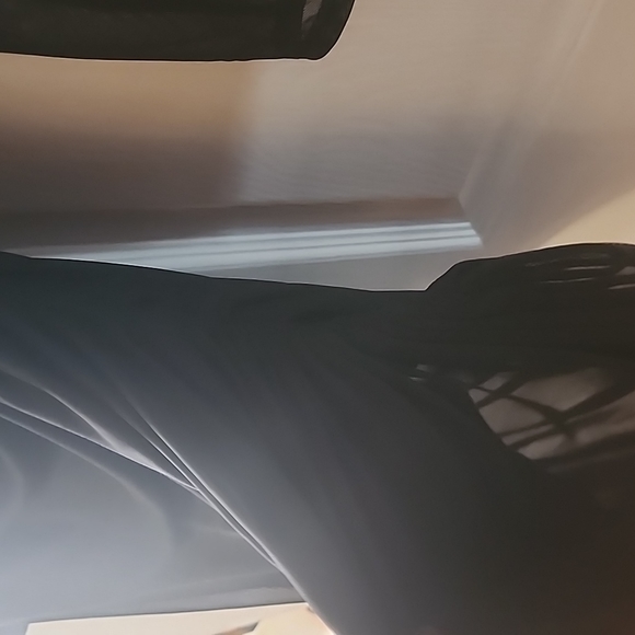 Dress - Picture 4 of 4